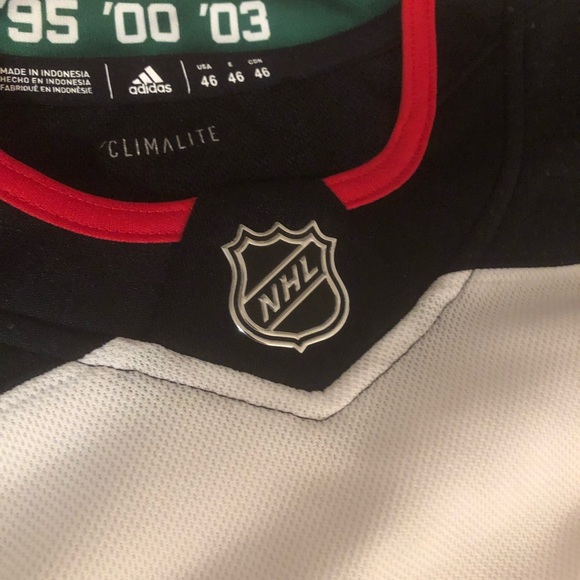 SOLD! Auth. Adidas New Jersey Devils jersey SZ S!! - Picture 9 of 15